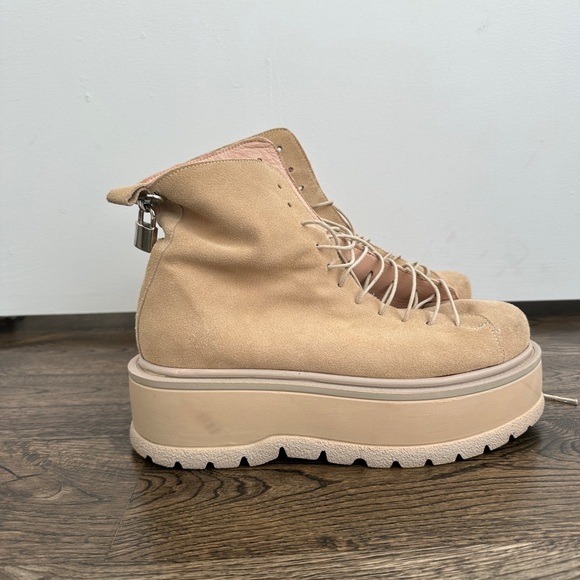 LF platform suede tan lace up boots with lock detail - Picture 4 of 6
